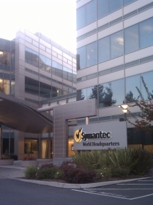 Světové ustředí Symantecu v Mountain View. Zdroj: Wikipedia